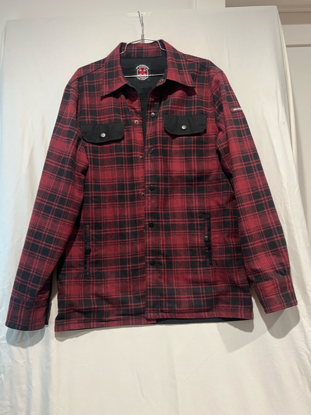 Independent Truck Co Reversible Plaid Jacket Black Snap Front Pock Skate Style M